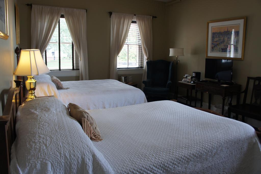 State House Inn アナポリス 部屋 写真