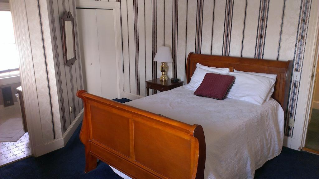 State House Inn アナポリス 部屋 写真