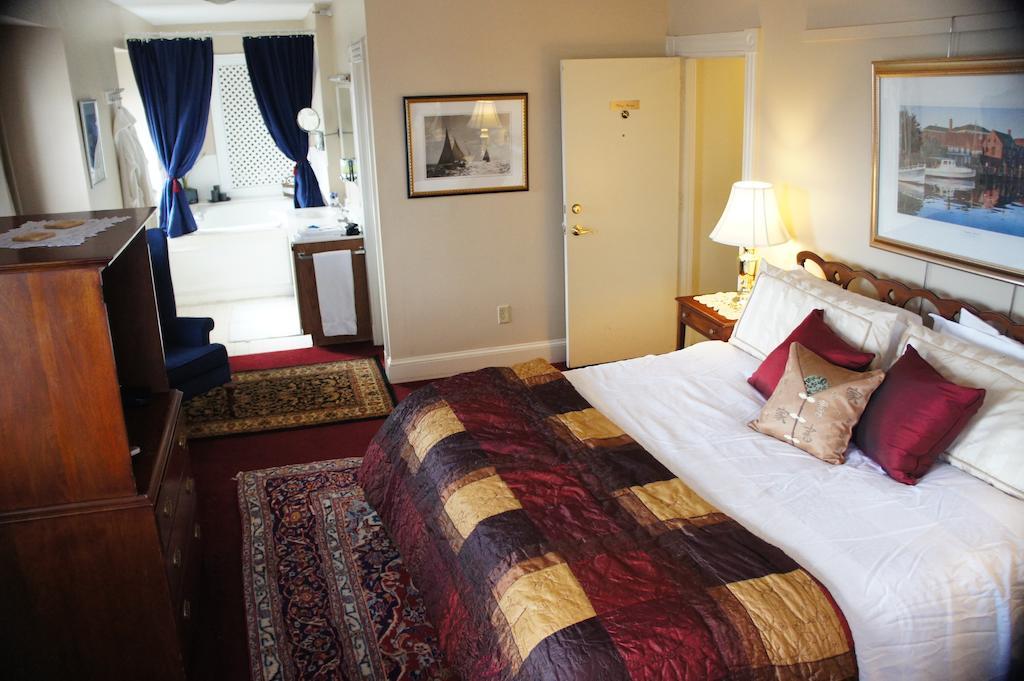 State House Inn アナポリス 部屋 写真